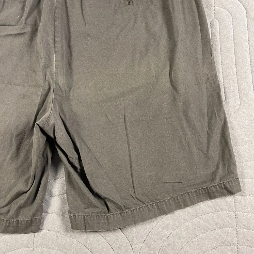 Vineyard Vines Men's Shorts Size 38 Stretch Breaker Gray Chino Solid Preppy